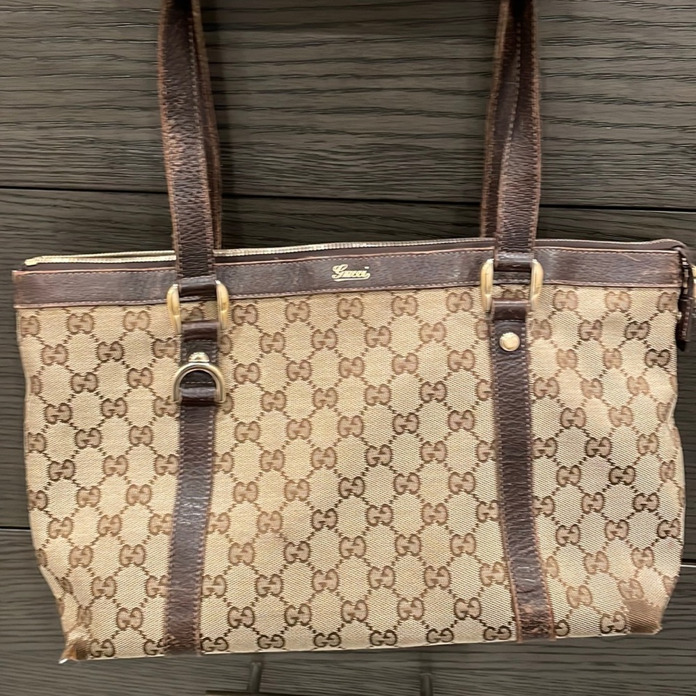 Brown Gucci tote bag
